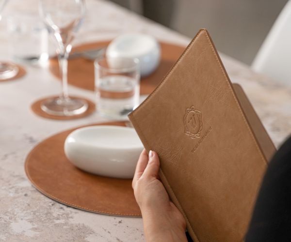Wosde - La tovaglietta professionale personalizzata Wosde Wosde